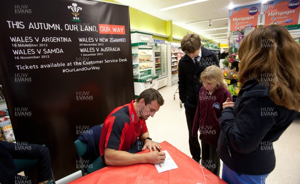260812 - Wales Rugby captain Sam Warburton attends a signing session at TESCOS in Penarth Marina