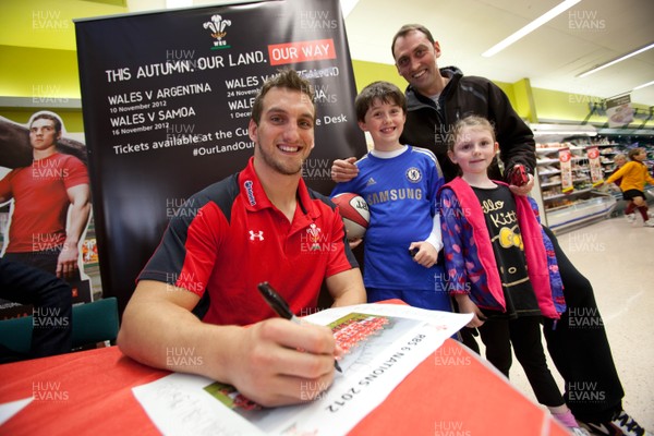 260812 - Wales Rugby captain Sam Warburton attends a signing session at TESCOS in Penarth Marina