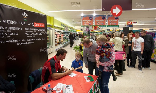 260812 - Wales Rugby captain Sam Warburton attends a signing session at TESCOS in Penarth Marina
