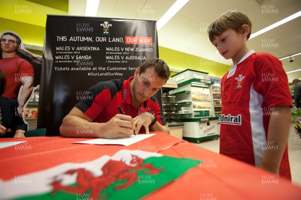 260812 - Wales Rugby captain Sam Warburton attends a signing session at TESCOS in Penarth Marina