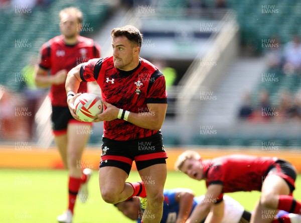 210617  - Samoa vs Wales - HSBC World Rugby Sevens Series -  Luke Morgan of Wales on the attack  