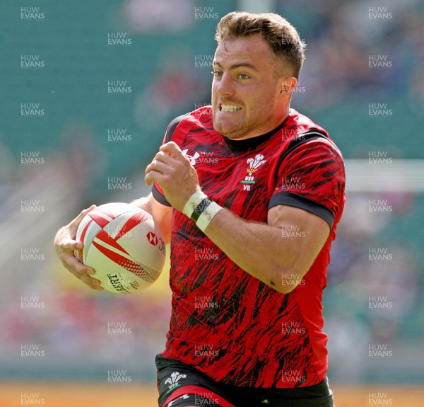 210617  - Samoa vs Wales - HSBC World Rugby Sevens Series -  Luke Morgan of Wales on the attack  