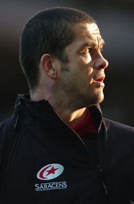 08.10.06 - Saracens v Cardiff Blues - EDF Energy Cup - Saracens Andy Farrell looks on as he warms up while on the bench 