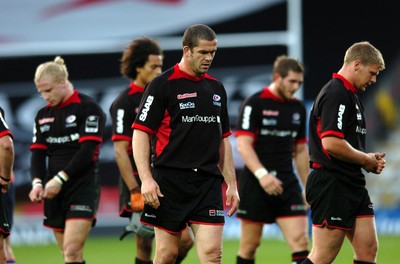 08.10.06  Saracens v Cardiff Blues  Saracens Andy Farrell leaves the field at the end of the game.  