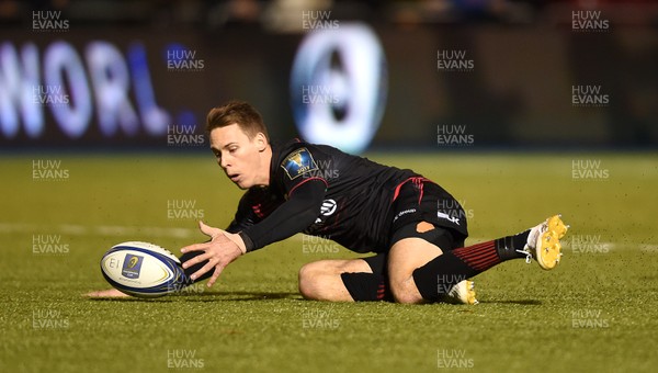 211017 - Saracens v Ospreys - European Rugby Champions Cup - Liam Williams