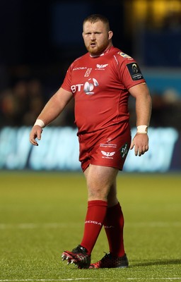 221016 - Saracens v Scarlets - European Rugby Champions Cup - Samson Lee of Scarlets