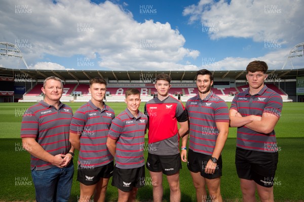 100718 - Scarlets Academy Players - left to right, Jon Daniels Scarlets General Manager of Rugby, Joe Roberts, Dafydd Land, Osian Knott, Iestyn Rees and Jac Price