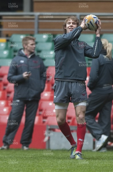 290313 -  Scarlets Training - Captains Run - Liam Williams pictured at the Scarlets captains run