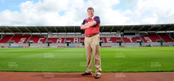 06.07.11 -  Scarlets Chairman Nigel Short. 