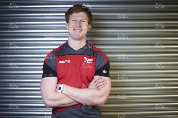 170418 - Scarlets Rugby Media Interviews - Rhys Patchell after talking to media