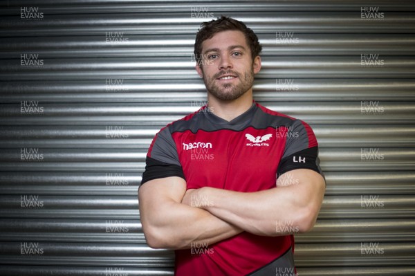 170418 - Scarlets Rugby Media Interviews - Leigh Halfpenny after talking to media
