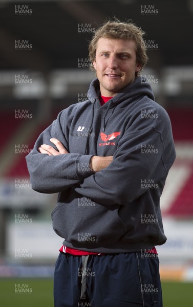 041214 - Scarlets new signing Hadleigh Parkes at Parc y Scarlets 