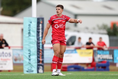 060925 - Scarlets Preseason Friendlies - Scarlets play preseason friendlies v Regional SRC Clubs Llandovery RFC and Carmarthen Quins RFC - Joe Hawkins of Scarlets directs   
