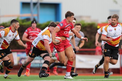 060925 - Scarlets Preseason Friendlies - Scarlets play preseason friendlies v Regional SRC Clubs Llandovery RFC and Carmarthen Quins RFC - Joe Hawkins of Scarlets makes a break   