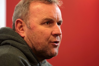 070115 - Scarlets Press Conference - Wayne Pivac talks to the press