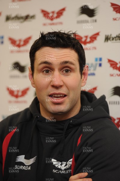 11.01.11 - Scarlets Rugby Press Conference - Stephen Jones talks to reporters. 