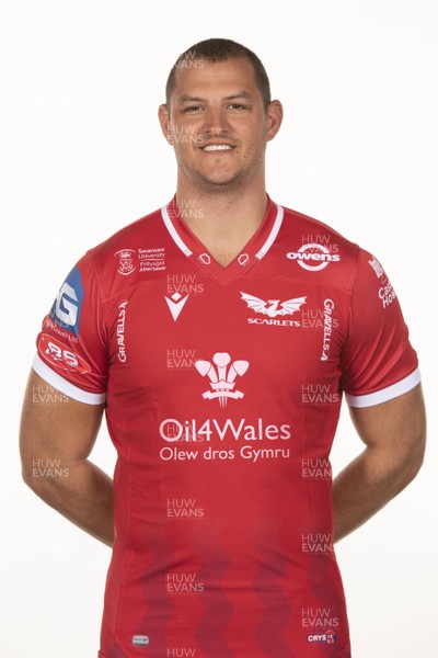 220920 - Scarlets Rugby Squad - Aaron Shingler