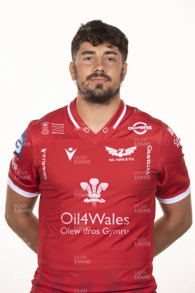 220920 - Scarlets Rugby Squad - Joseph Miles