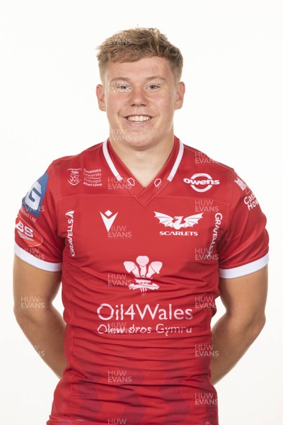 220920 - Scarlets Rugby Squad - Sam Costelow