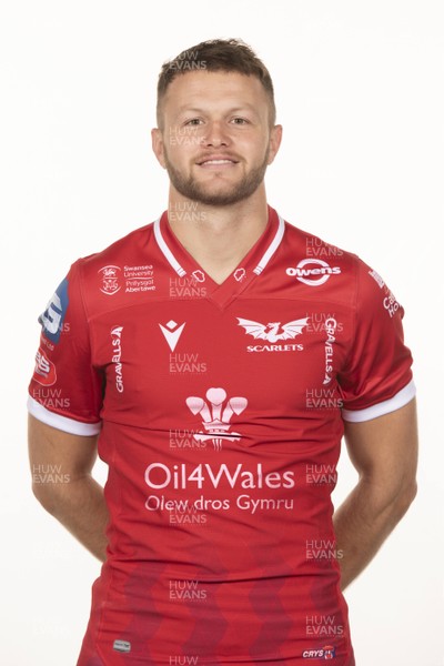 220920 - Scarlets Rugby Squad - Steff Hughes