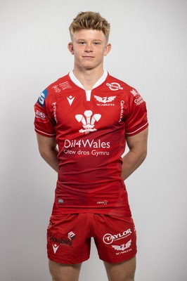 150921 - Scarlets Rugby Squad Headshots - Archie Hughes