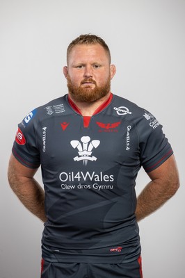 150921 - Scarlets Rugby Squad Headshots - Samson Lee