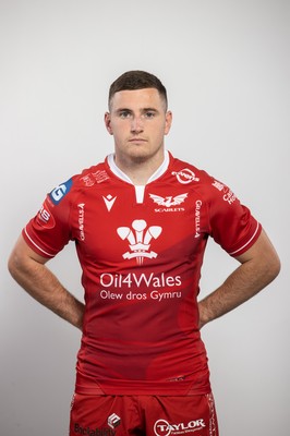 150921 - Scarlets Rugby Squad Headshots - Dane Blacker