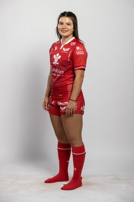 150921 - Scarlets Rugby Squad Headshots - Darcy Thomas