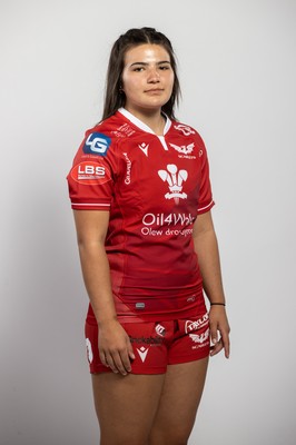 150921 - Scarlets Rugby Squad Headshots - Darcy Thomas