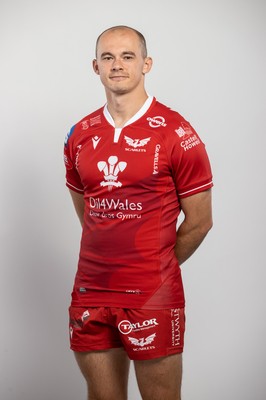 150921 - Scarlets Rugby Squad Headshots - Ioan Nicholas