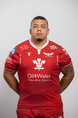 150921 - Scarlets Rugby Squad Headshots - Javan Sebastian