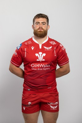 150921 - Scarlets Rugby Squad Headshots - Kemsley Mathias