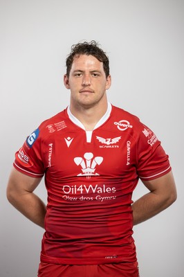 150921 - Scarlets Rugby Squad Headshots - Ryan Elias