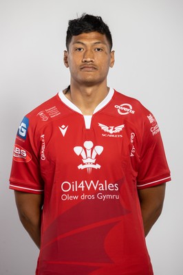 150921 - Scarlets Rugby Squad Headshots - Sam Lousi