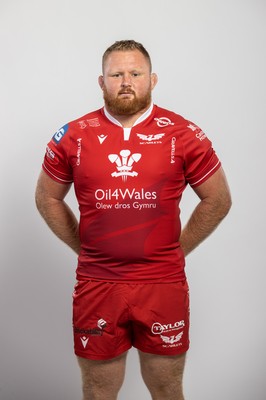 150921 - Scarlets Rugby Squad Headshots - Samson Lee