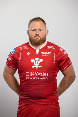 150921 - Scarlets Rugby Squad Headshots - Samson Lee