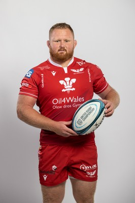 150921 - Scarlets Rugby Squad Headshots - Samson Lee