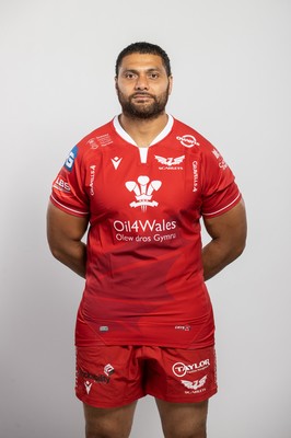 150921 - Scarlets Rugby Squad Headshots - Sione Kalamafoni