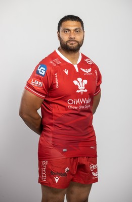 150921 - Scarlets Rugby Squad Headshots - Sione Kalamafoni