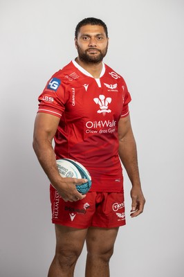 150921 - Scarlets Rugby Squad Headshots - Sione Kalamafoni