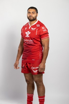 150921 - Scarlets Rugby Squad Headshots - Sione Kalamafoni