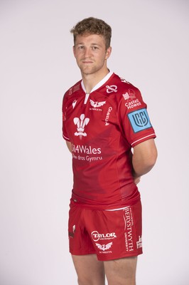 230921 - Scarlets Rugby Squad - Angus O'Brien