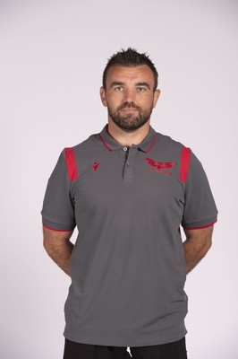 230921 - Scarlets Rugby Squad - Emyr Phillips