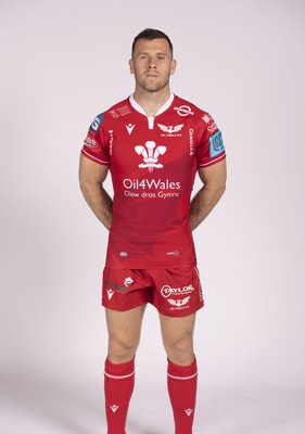 230921 - Scarlets Rugby Squad - Gareth Davies