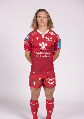 230921 - Scarlets Rugby Squad - Harri Williams