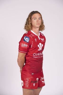 230921 - Scarlets Rugby Squad - Harri Williams