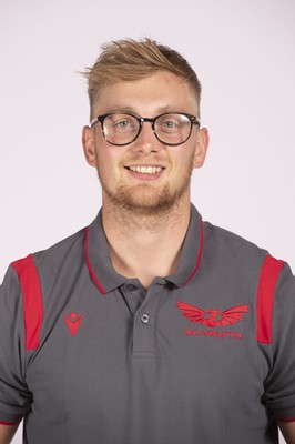 230921 - Scarlets Rugby Squad - Owain Binding