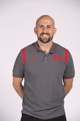 230921 - Scarlets Rugby Squad - Rhys Jones