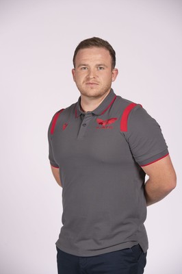 230921 - Scarlets Rugby Squad - Sam Cook