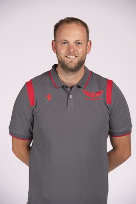 230921 - Scarlets Rugby Squad - Scott Johnston